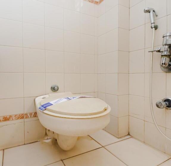 اتاق استاندارد, Galaxy Opp Surat Railway Station