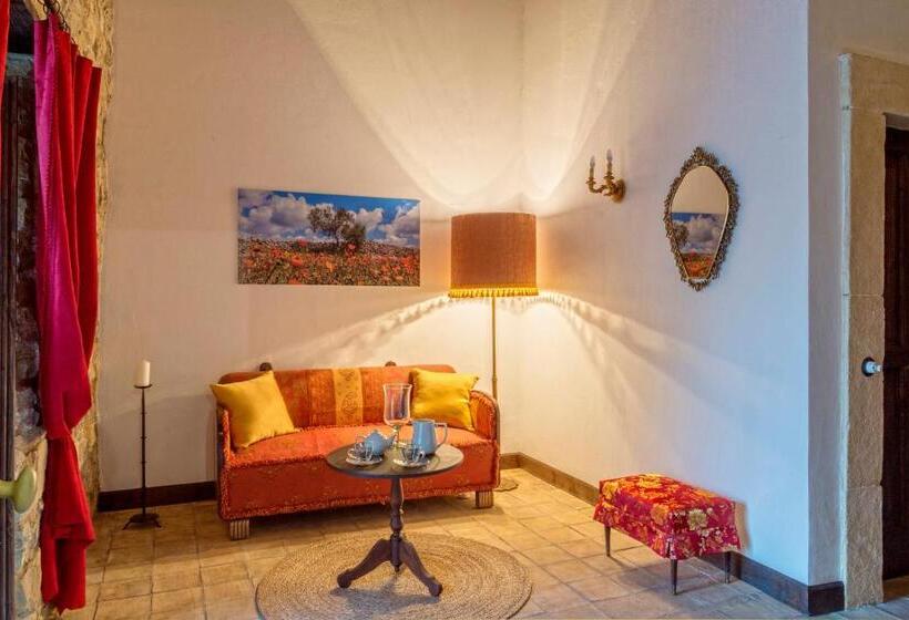 Люкс Дюплекс, Masseria Fortificata Lo Zafferaneto