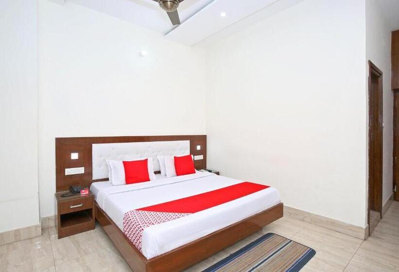 디럭스 룸, Oyo 12766 Nimantran Resort