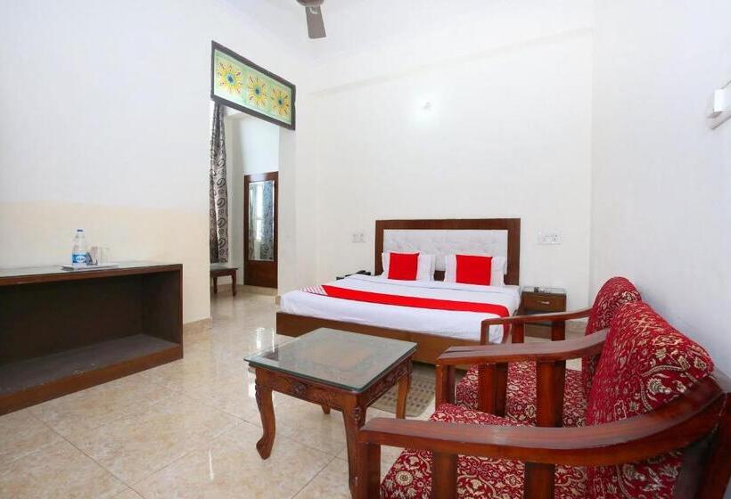 豪华房间, Oyo 12766 Nimantran Resort
