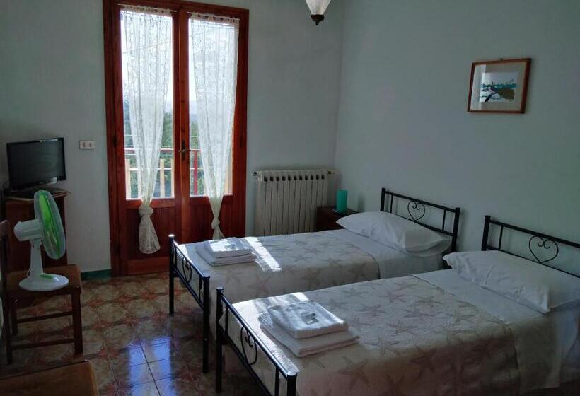 Quarto Estandar Banheiro Compartilhado, Appartamento Degli Dei