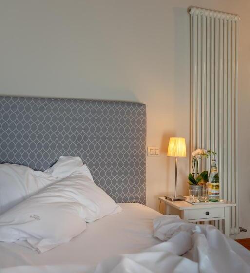 اتاق استاندارد یک نفره, Rovere