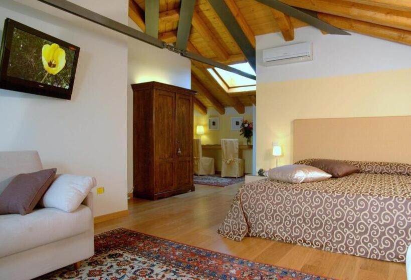سوییت جونیور, Rovere