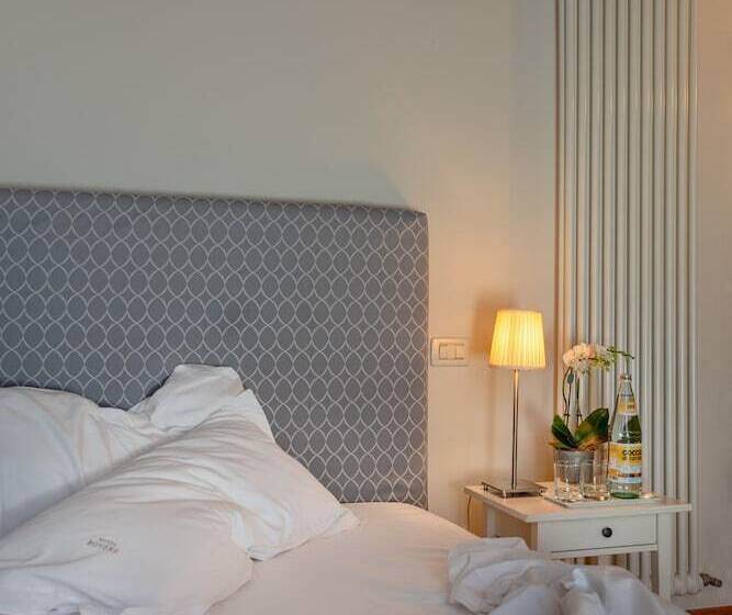 اتاق استاندارد یک نفره, Rovere