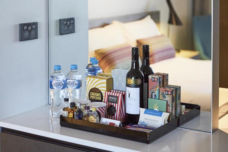اتاق لوکس با تخت بزرگ, Rydges Sydney Airport