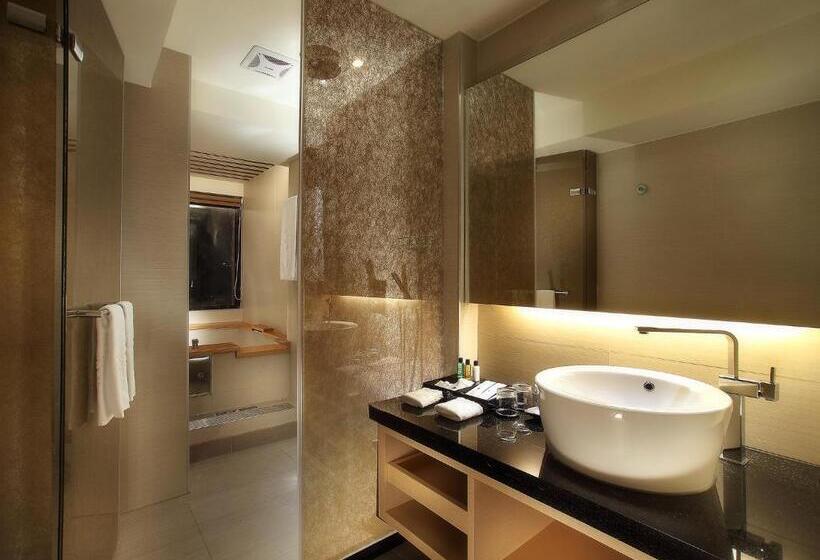 Deluxe Room Mountain View, Sun Moon Lake