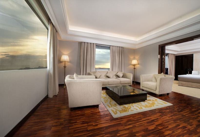 Президентский Люкс, Swiss Belhotel Harbour Bay