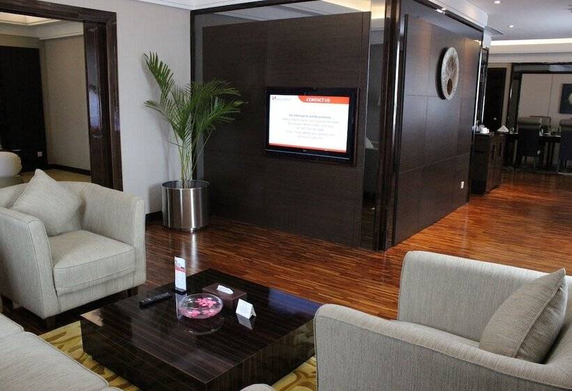 Президентский Люкс, Swiss Belhotel Harbour Bay