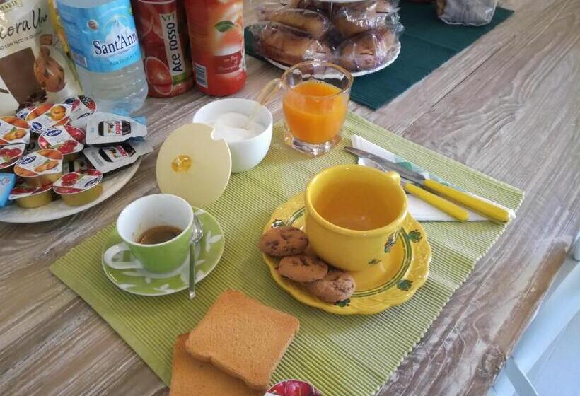 اتاق عادی, B&b Piazza Di L Ara
