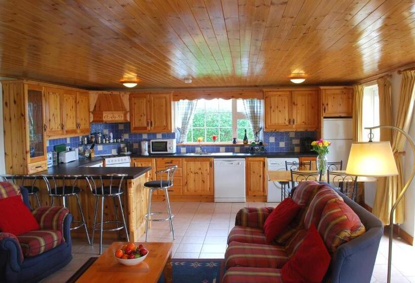 Апартаменты 2 Спальни, Carraig Liath House
