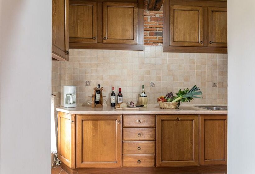 Семейные Апартаменты, Tenuta La Pieve Casale La Valle