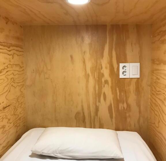 تختخواب در اتاق مشترک, Seoulite Inn Myeongdong Formerly   Step Inn Myeongdong 2