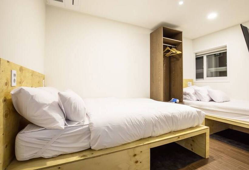 اتاق استاندارد سه نفره, Seoulite Inn Myeongdong Formerly   Step Inn Myeongdong 2
