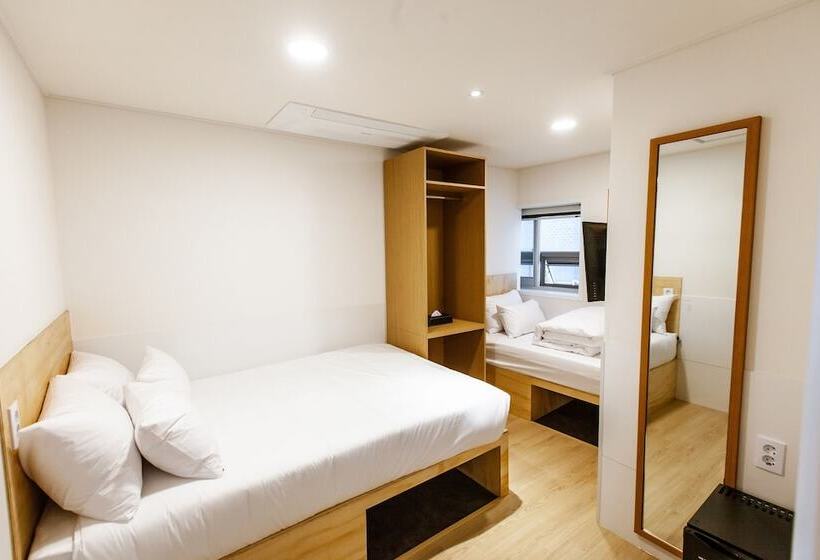 اتاق استاندارد سه نفره, Seoulite Inn Myeongdong Formerly   Step Inn Myeongdong 2