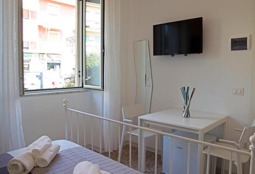 Quarto Estandar, Valente Rooms