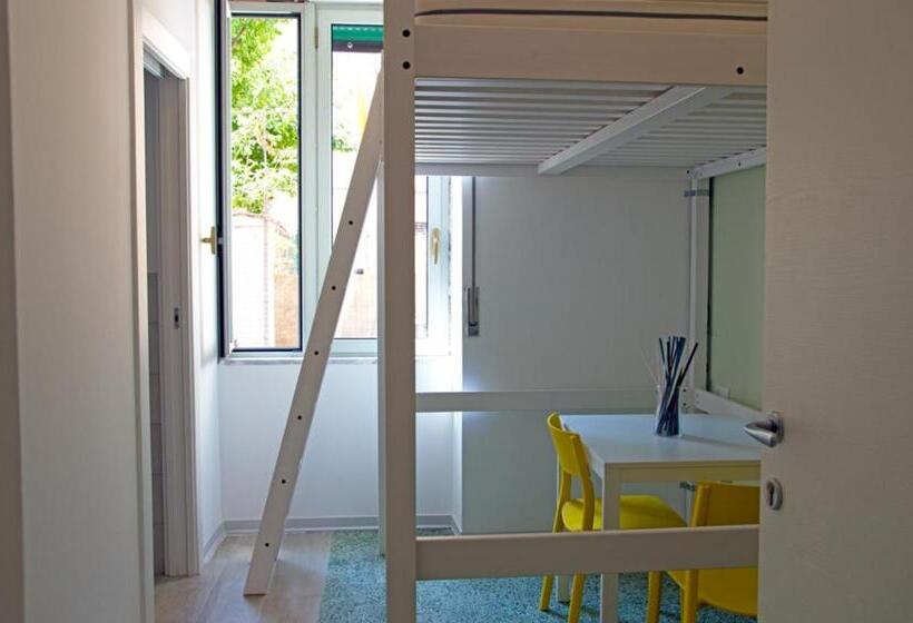 Quarto Estandar, Valente Rooms
