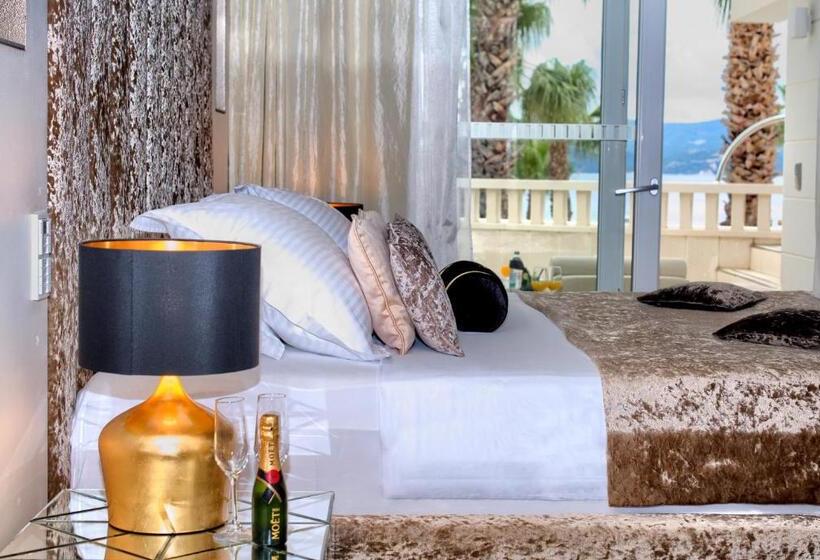 Deluxe Suite Sea View, Damianii Luxury Boutique Hotel & Spa