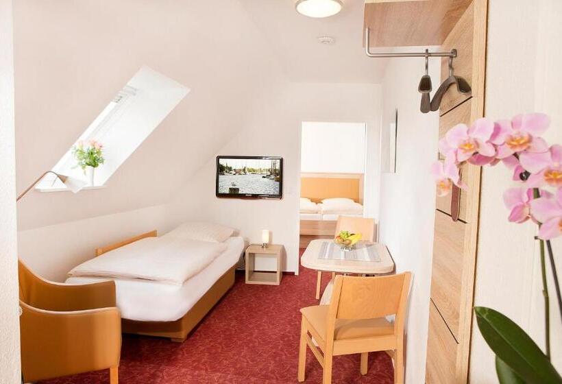 Апартаменты 1 Спальня, Ferienhotel Bernstein