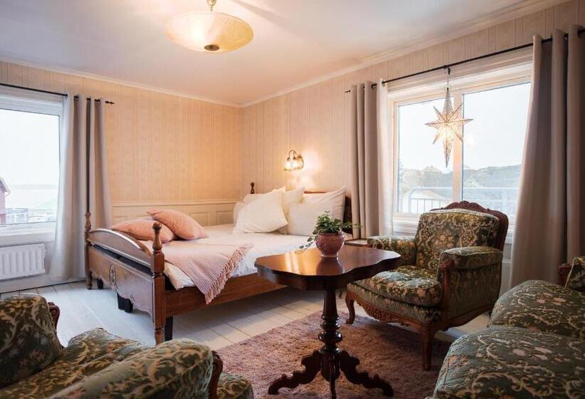 اتاق کلاسیک با چشم‌انداز دریا, Grand Hotel Lysekil