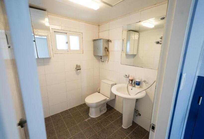 スタンダードトリプルルーム, Beewon Guest House