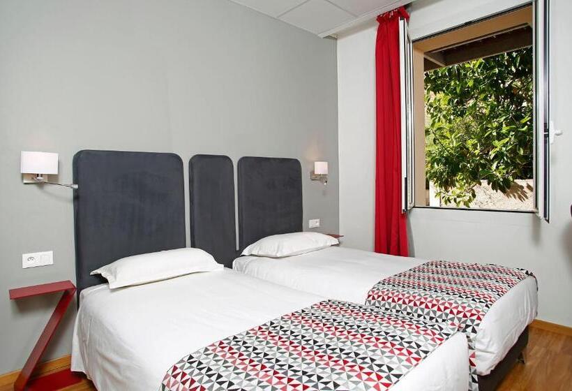 Номер Economy, Hôtel Méditerranée