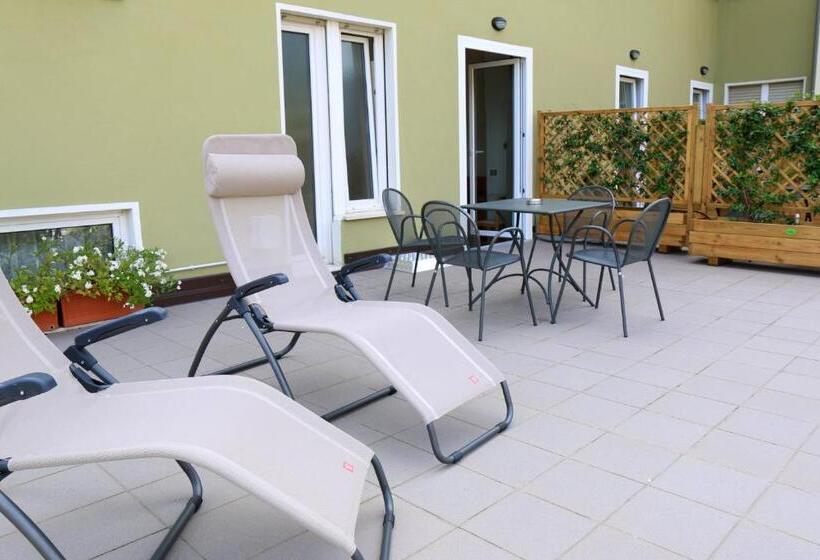 Superior Room with Terrace, Villa Clara