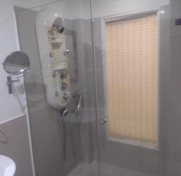 Апартаменты 2 Спальни, Aw Hotel Chipichape Urban