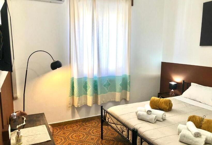 اتاق استاندارد, City B&b