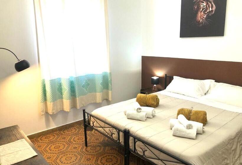 اتاق استاندارد, City B&b