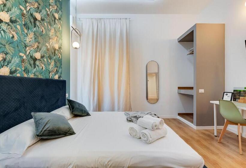 חדר דחוקס עם מיטת קינג, Orazio Inn Suite