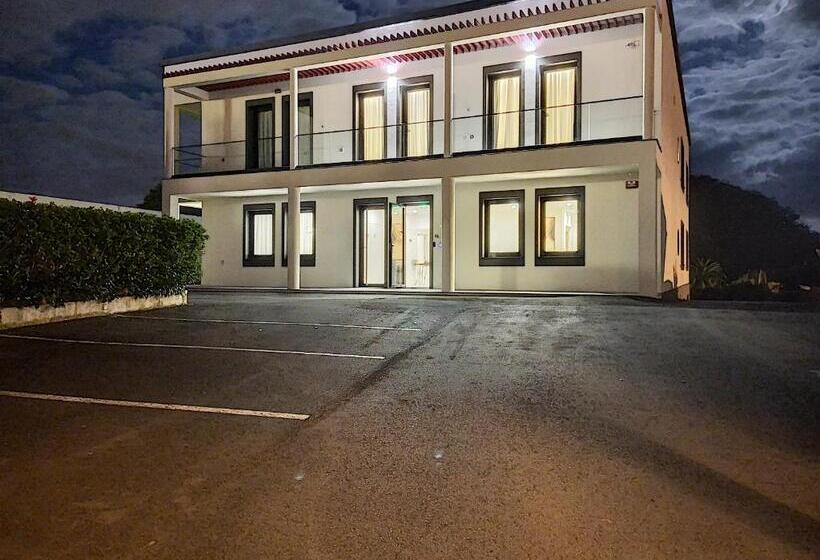 Четырехместный Номер Стандарт, Cfs Azores Guest House