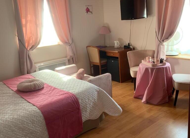 Трехместный Номер Superior, Auberge Du Cheval Blanc