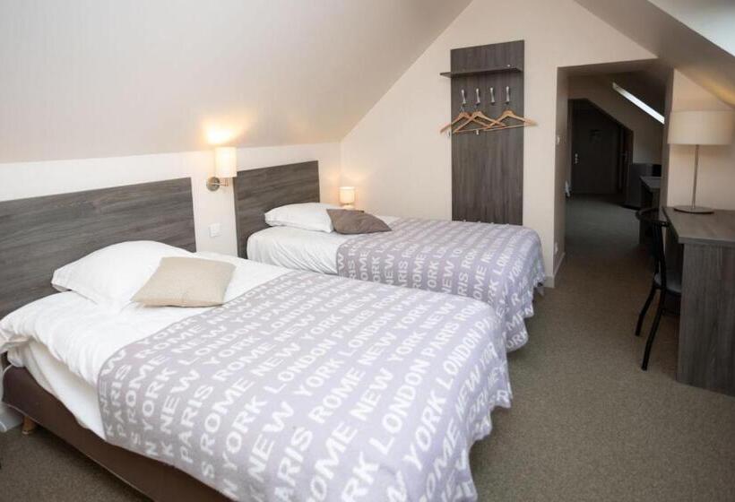 Семейный Номер, Logis Hôtel Le Carnot