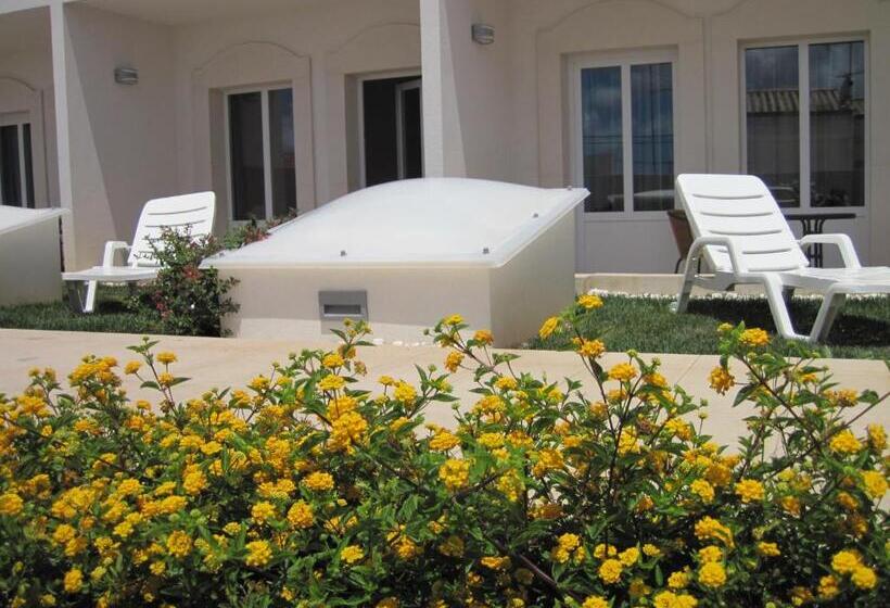 اتاق استاندارد با بالکن, Mira Sagres