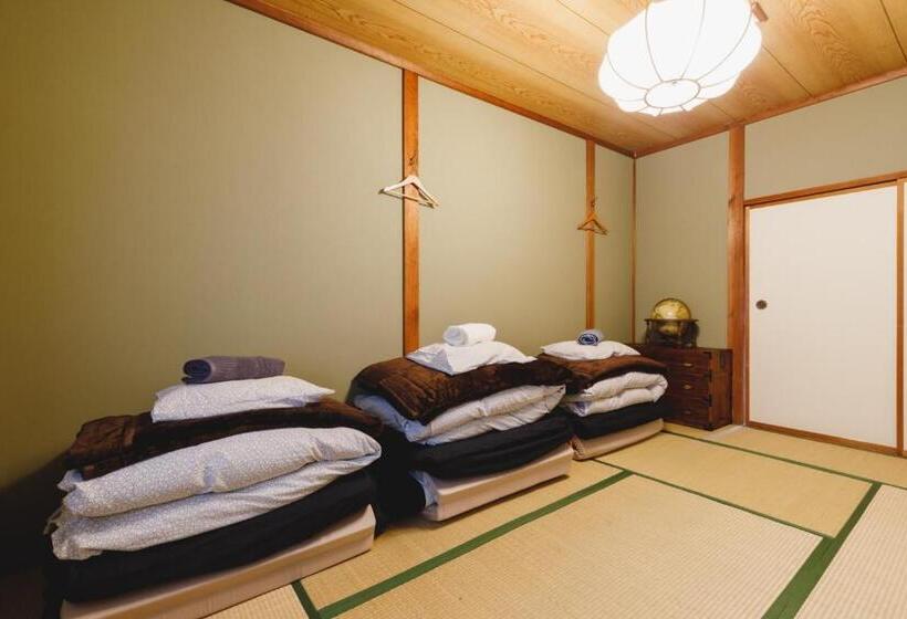 خانه 1 خوابه, Couch Potato Hostel   Vacation Stay 88241