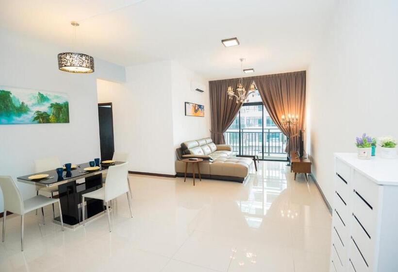 스탠다드 룸 풀장 전망, Molek Regency Taman Molek