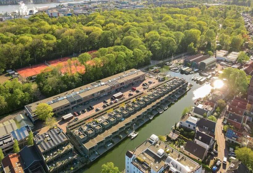 Apartamento 1 Quarto Rés-do-chão, The Quay Amsterdam   Free Parking