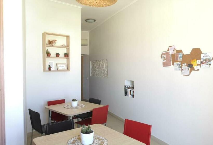 سوییت خانوادگی, Viesthouse
