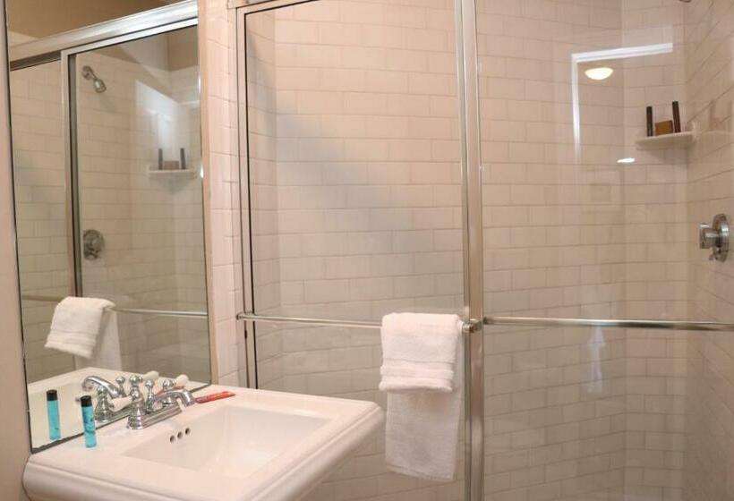 스탠다드 스튜디오, Heart Of South End, Convenient, Comfy Studio #22