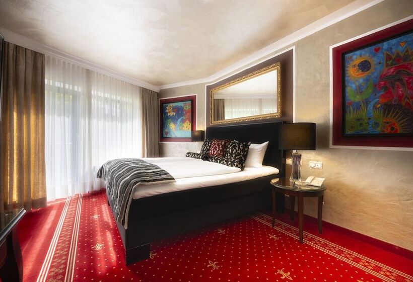 Студия Стандарт, Alpin & Wellness Resort Hotel Ludwig Royal