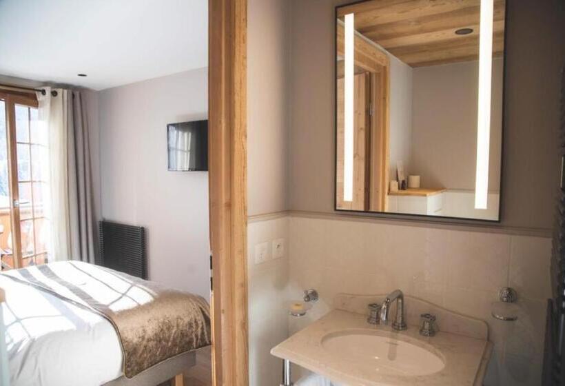 اتاق استاندارد, La Ferme