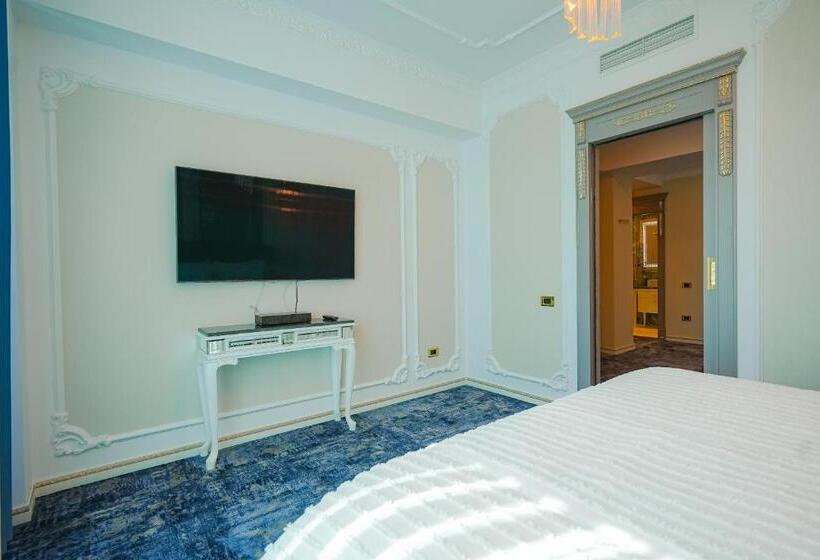 سوییت خانوادگی, W Regal Boutique Hotel&spa