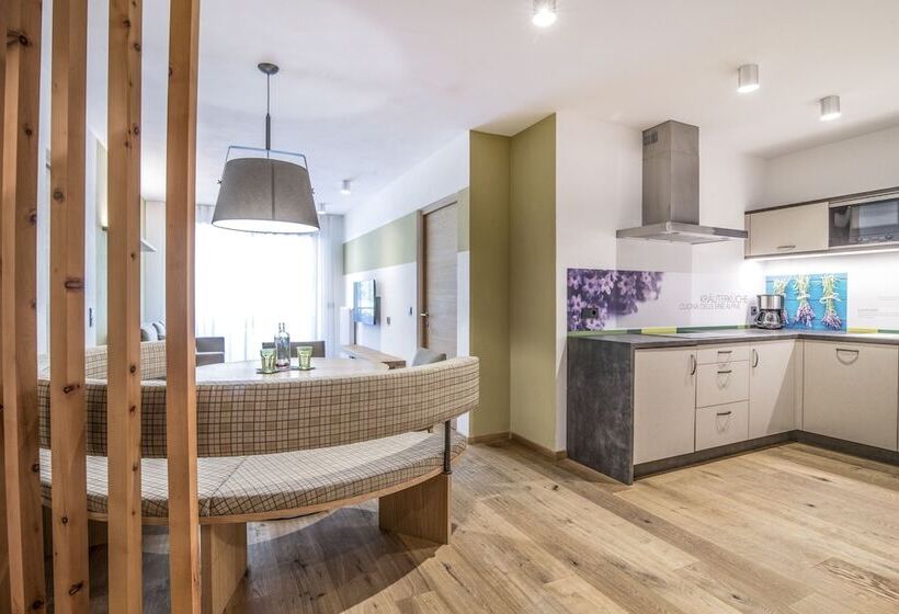 Апартаменты 2 Спальни, Sporthotel Zoll
