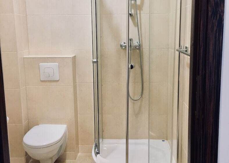 اتاق استاندارد یک نفره, Villa Tilia
