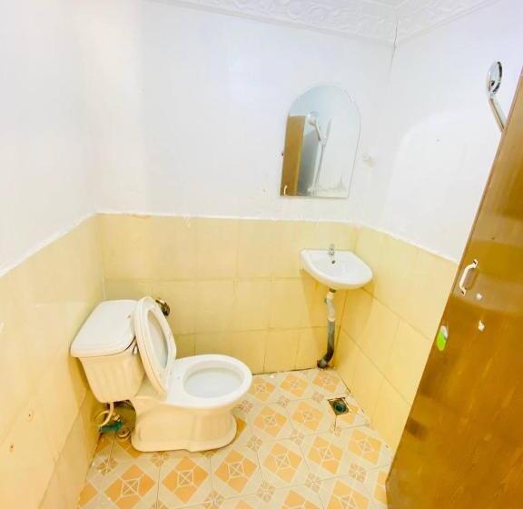 Standardrum, Elephant Guesthouse