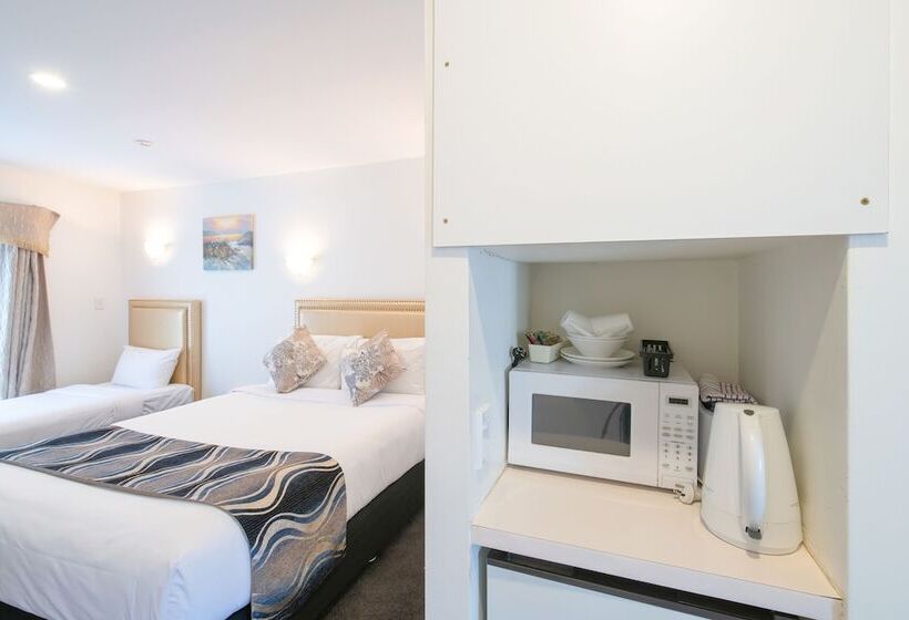 إستوديو قياسى, Auckland Newmarket Motel