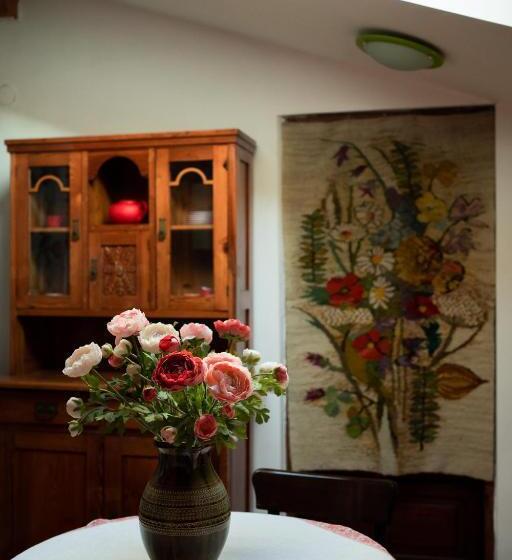 Апартаменты 2 Спальни, Kolory Guest House