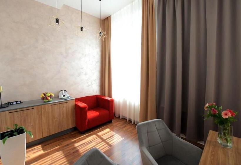 스위트, Grand Hotel Trenčin