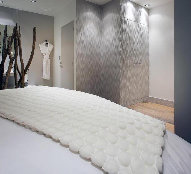 Номер Deluxe, Petit Hôtel Confidentiel