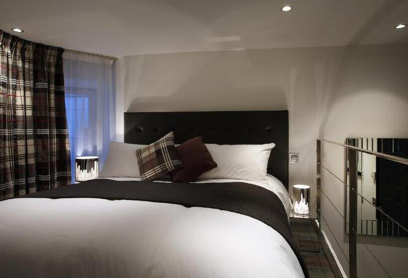 Номер Стандарт, Petit Hôtel Confidentiel